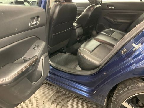 Used 2019 Nissan Altima 2.5 SR image 19