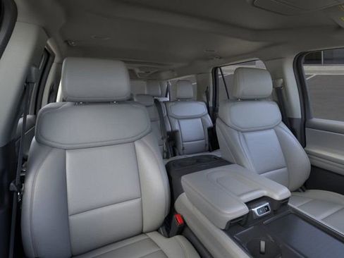 New 2026 Ford Expedition Max Active image 10