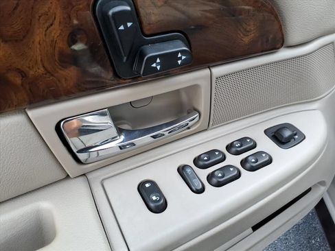 Used 2007 Mercury Grand Marquis LS RWD image 15