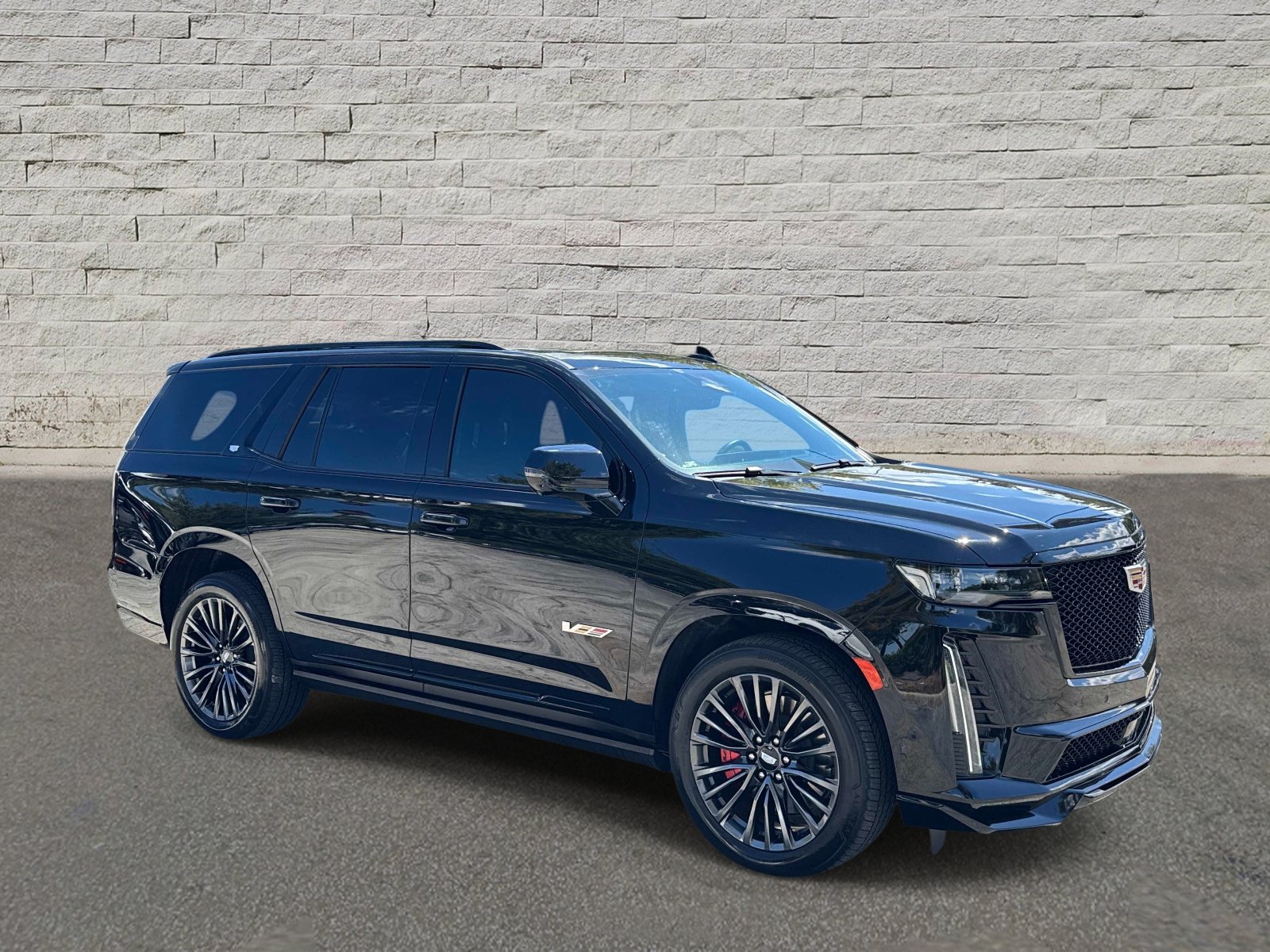Certified 2024 Cadillac Escalade V w/ LPO, Floor Liner Package AWD/4WD image 6