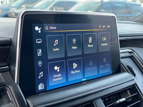 Used 2023 Chevrolet Tahoe Z71 w/ Luxury Package image 17