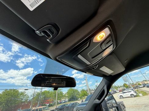 Used 2023 RAM 3500 Tradesman w/ Chrome Appearance Group AWD/4WD image 23
