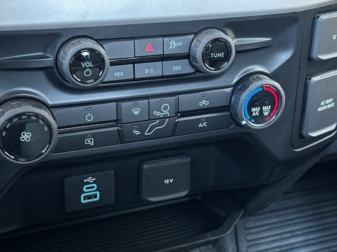 New 2026 Ford F250 XL w/ XL Chrome Package image 19