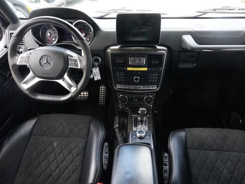 Used 2018 Mercedes-Benz G 550 Squared image 40