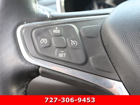 Used 2019 Chevrolet Equinox LT FWD image 24