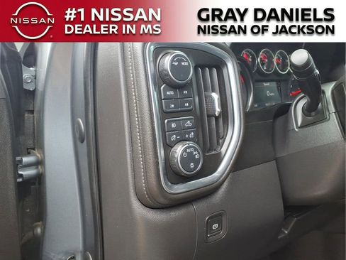 Used 2020 Chevrolet Silverado 1500 RST AWD/4WD image 13