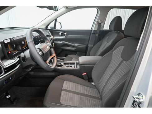 New 2026 Kia Sorento LX image 18