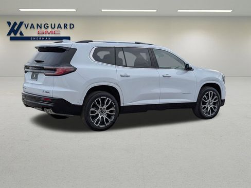 New 2026 GMC Acadia Denali Ultimate w/ LPO, Floor Liner Package AWD/4WD image 7