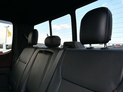 Used 2021 Ford F150 Lariat w/ Equipment Group 502A High AWD/4WD image 25