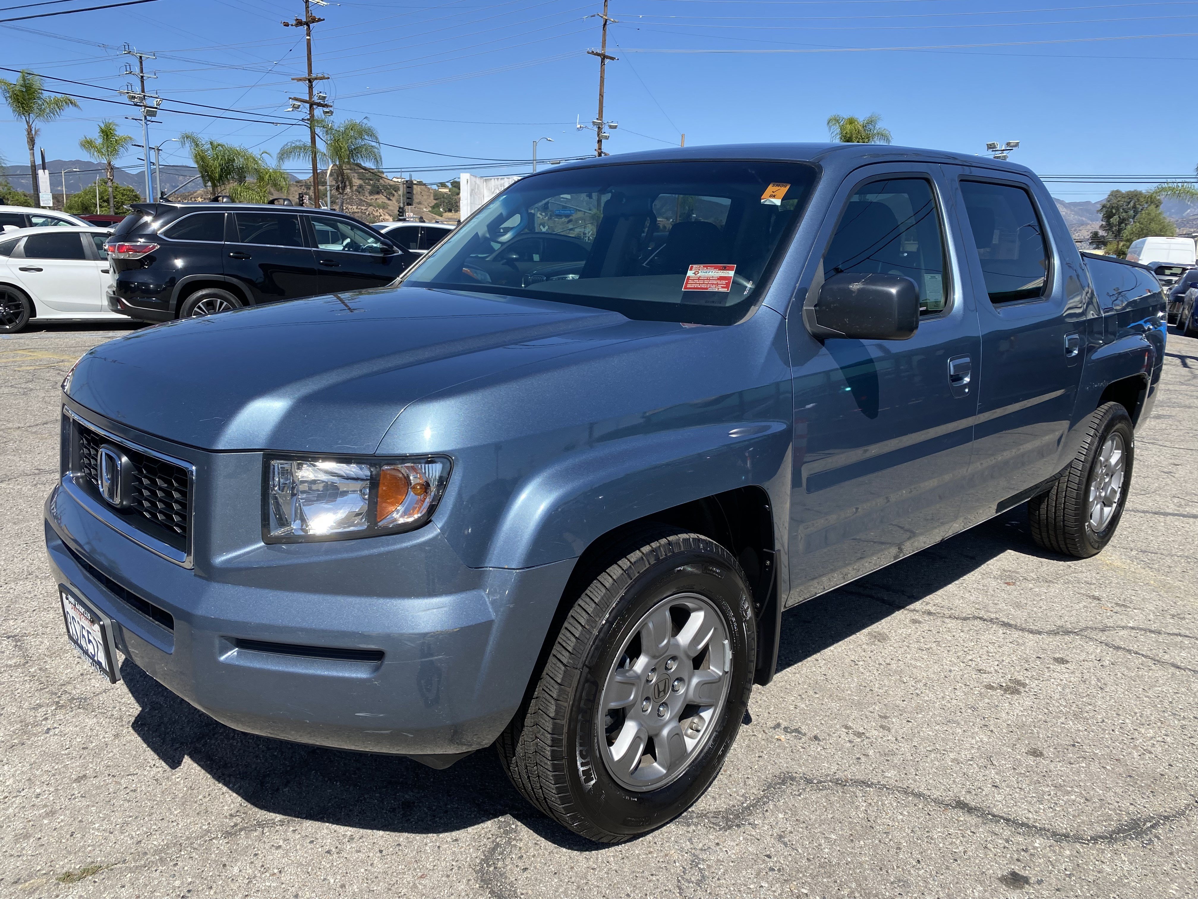 Used 2008 Honda Ridgeline RTX image 2