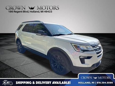 Used 2019 Ford Explorer XLT w/ Equipment Group 202A AWD/4WD image 1