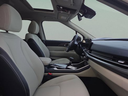 New 2026 Kia Carnival SX Prestige FWD image 21