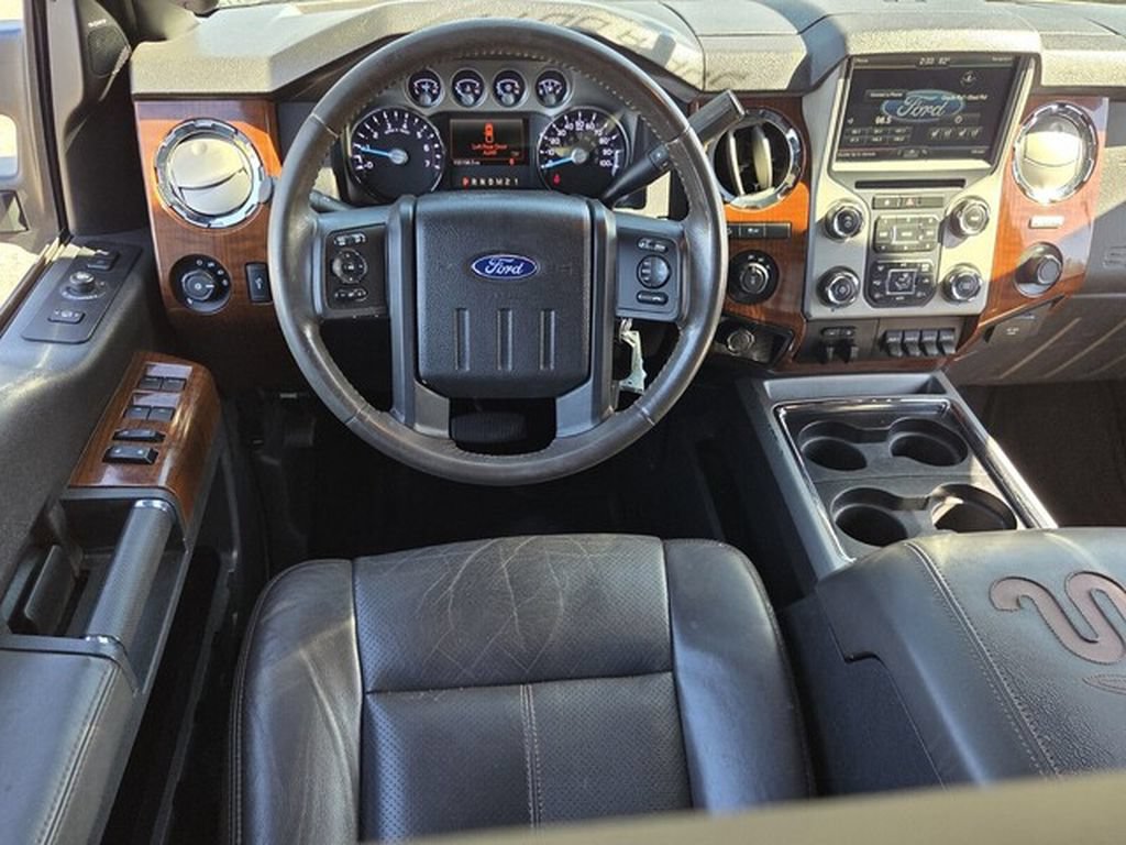 Used 2016 Ford F250 King Ranch w/ FX4 Off-Road Package AWD/4WD image 5