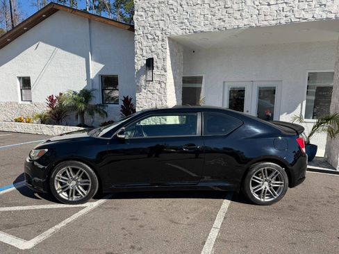 Used 2013 Scion tC image 2