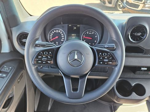 Used 2024 Mercedes-Benz Sprinter 3500 image 12