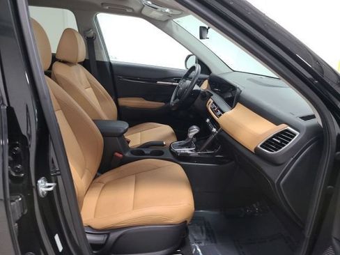 Used 2024 Kia Seltos EX AWD/4WD image 12