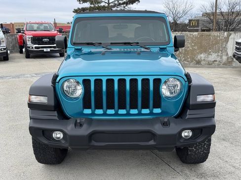 Used 2019 Jeep Wrangler Unlimited Sport S image 2