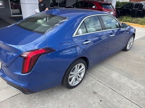 Certified 2022 Cadillac CT4 Luxury image 2