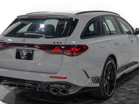 Used 2026 Mercedes-Benz E 53 AMG 4MATIC Sedan image 8