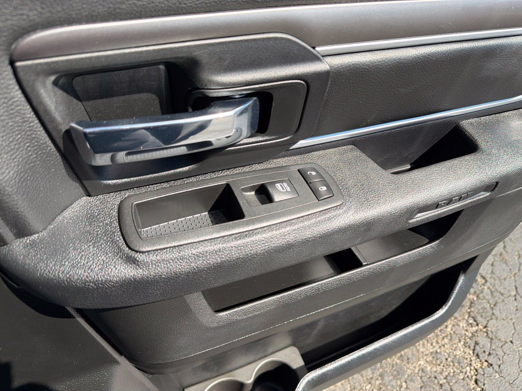 Used 2021 RAM 1500 Warlock w/ Electronics Group AWD/4WD image 38
