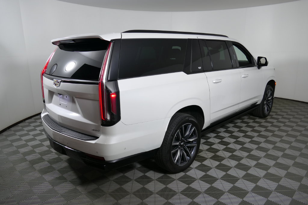 Used 2024 Cadillac Escalade ESV Sport w/ Touring Package AWD/4WD image 3