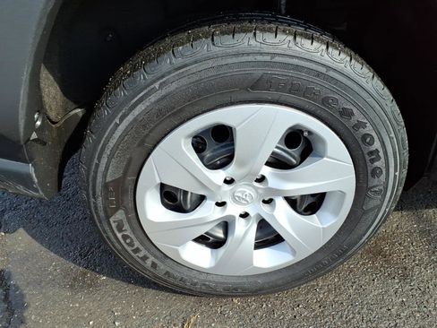 Certified 2024 Toyota RAV4 LE image 5