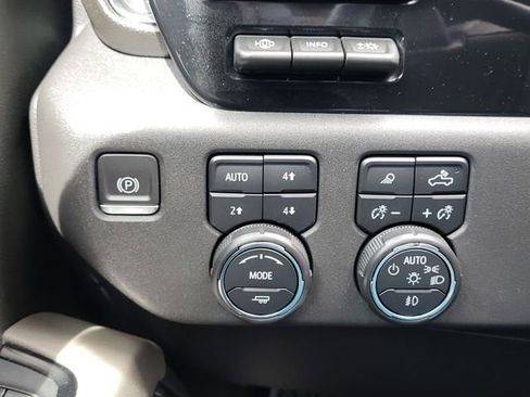 Used 2023 Chevrolet Silverado 1500 ZR2 w/ ZR2 Bison Edition AWD/4WD image 21