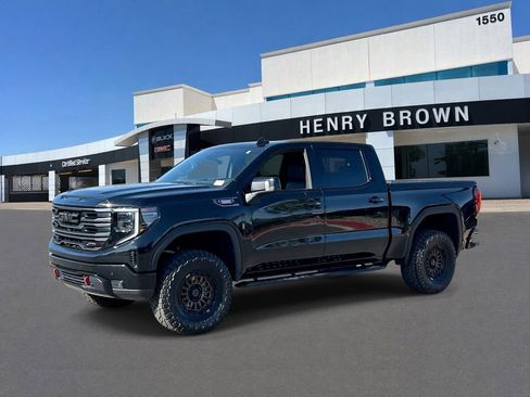 Used 2025 GMC Sierra 1500 AT4 w/ Technology Package AWD/4WD image 1