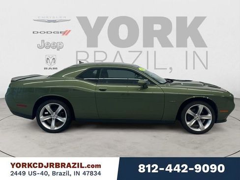Used 2018 Dodge Challenger R/T w/ Sound Group RWD image 6
