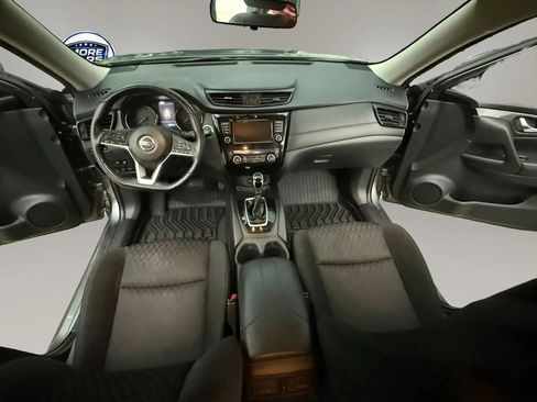 Used 2018 Nissan Rogue SV w/ Premium Package AWD/4WD image 11