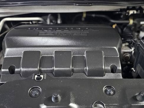 Used 2016 Honda Odyssey Touring image 7