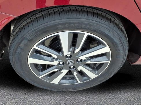 New 2025 Nissan Versa SV w/ Trunk Package image 9