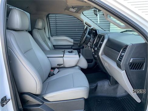 Used 2019 Ford F550 2WD Regular Cab Super Duty image 25