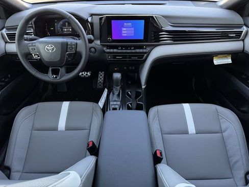 New 2026 Toyota Camry SE image 9