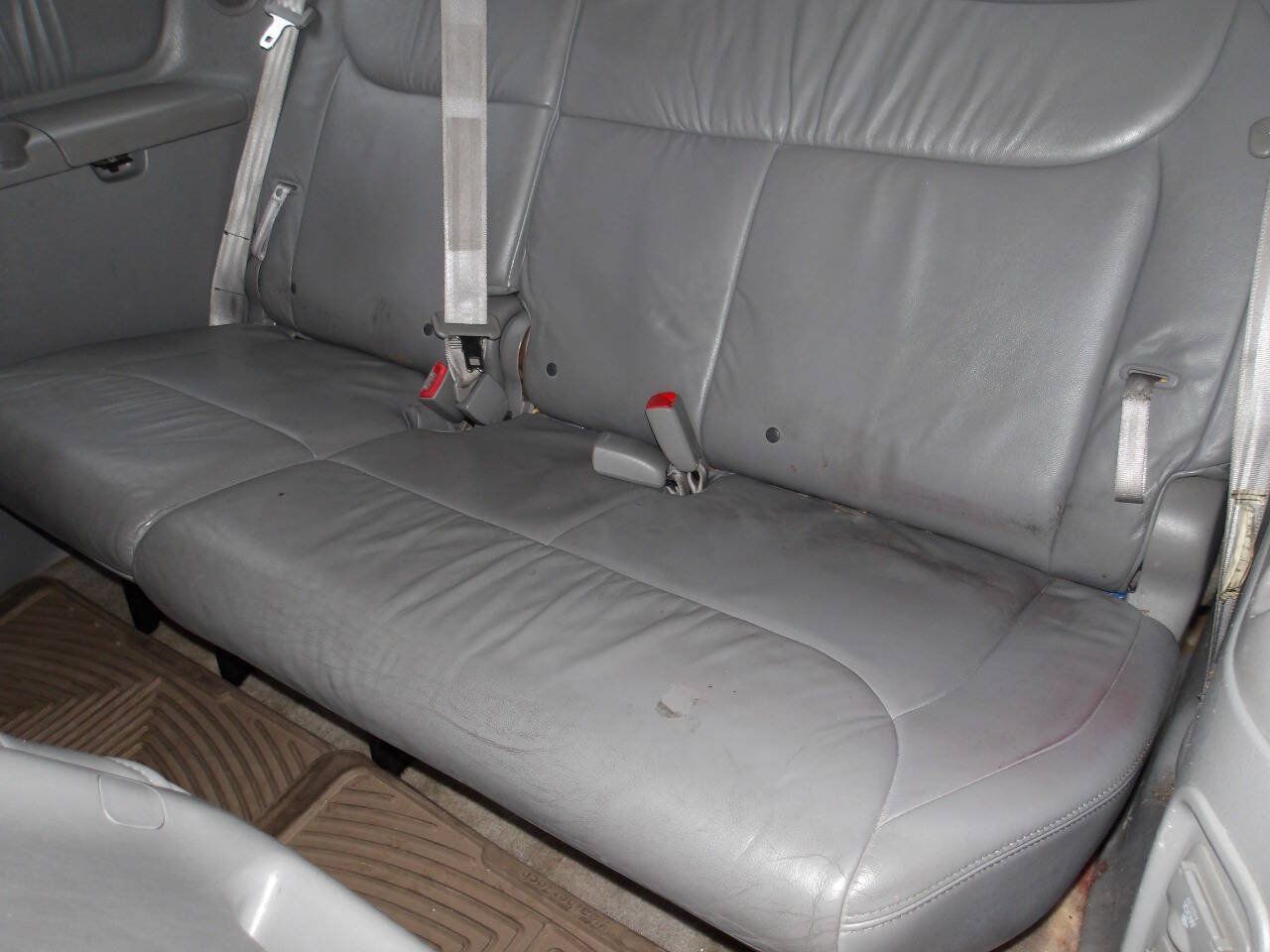Used 2008 Toyota Sienna XLE Limited w/ XLE Limited Pkg 1 FWD image 22