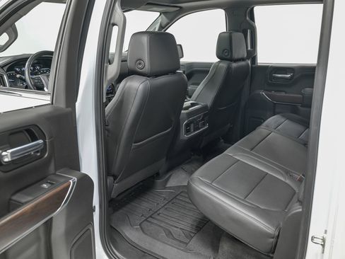 Used 2019 GMC Sierra 1500 SLT w/ SLT Premium Plus Package AWD/4WD image 29
