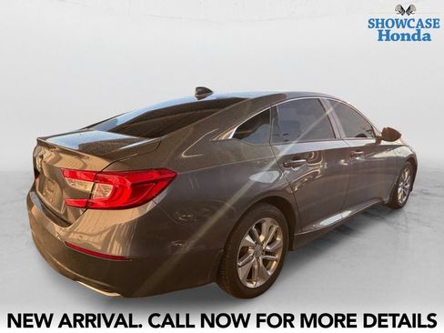 Used 2019 Honda Accord LX image 5