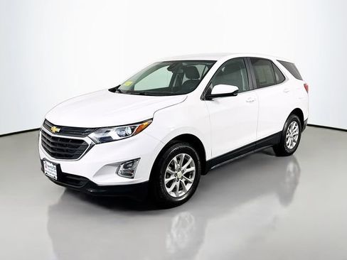 Used 2021 Chevrolet Equinox LT image 2