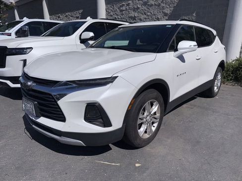 Used 2020 Chevrolet Blazer LT AWD/4WD image 1