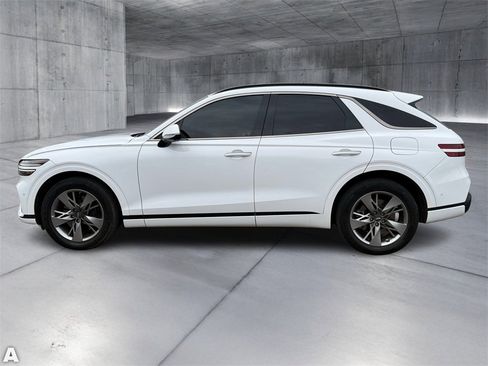 Used 2022 Genesis GV70 3.5T Sport w/ Sport Advanced Package image 3