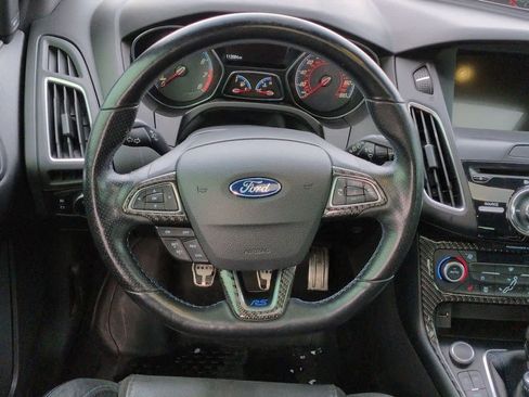 Used 2017 Ford Focus RS image 23