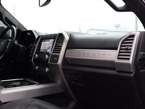 Used 2021 Ford F450 Platinum w/ FX4 Off-Road Package image 27