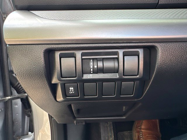 Used 2018 Subaru Outback 2.5i AWD/4WD image 18