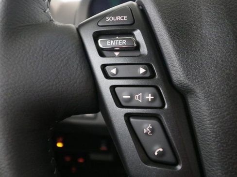 New 2025 Nissan Frontier SV w/ SV Convenience Package image 7