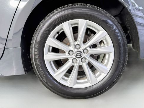 Certified 2025 Toyota Corolla LE w/ LE Premium Package AWD/4WD image 30