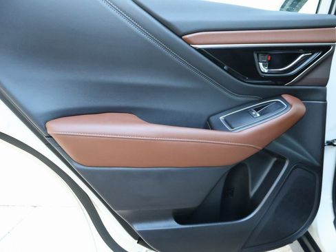 Used 2023 Subaru Outback Touring image 18