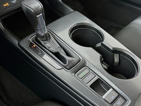 Used 2023 Honda Civic LX image 7