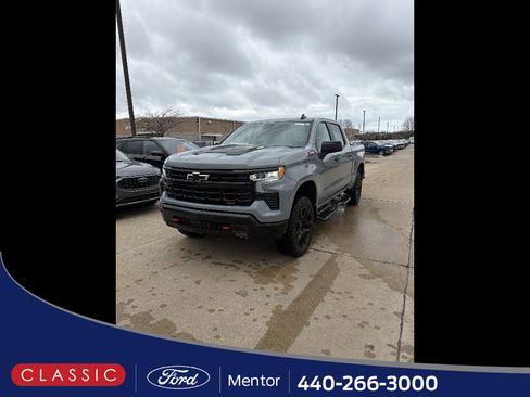 Used 2024 Chevrolet Silverado 1500 LT Trail Boss image 1