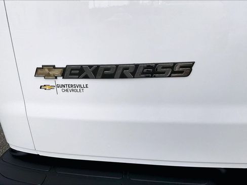 New 2025 Chevrolet Express 2500 Extended w/ Driver Convenience Package image 9