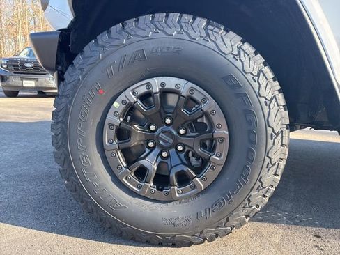 New 2025 Ford Bronco Raptor w/ Interior Carbon Fiber Pack image 9